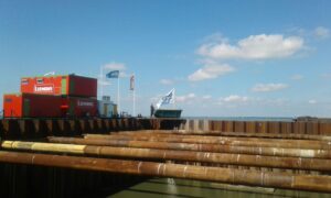 Vliegtuigberging IJsselmeer Lemmer bemaling Vickers Wellingon bommenwerper