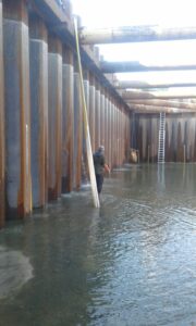 Vliegtuigberging IJsselmeer Lemmer bemaling Vickers Wellingon bommenwerper