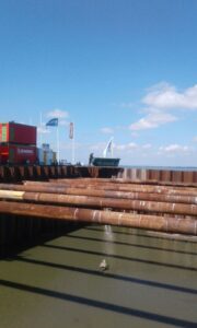 Vliegtuigberging IJsselmeer Lemmer bemaling Vickers Wellingon bommenwerper