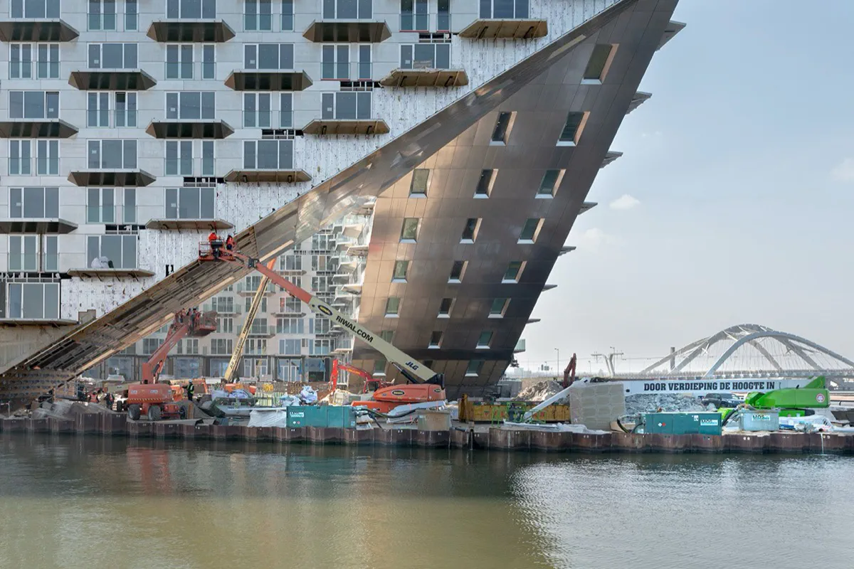 Eén partij, één regie